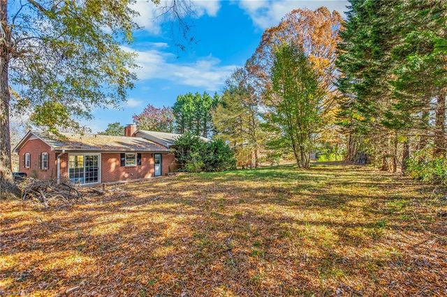 207 Bremen Drive, Lexington, NC 27295