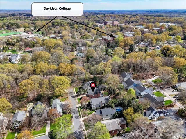 207 Hobbs Street, Davidson, NC 28036