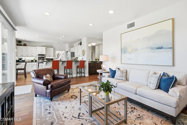 32711 Pacifica Court, Westlake Village, CA 91361