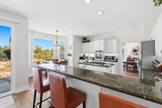 32711 Pacifica Court, Westlake Village, CA 91361