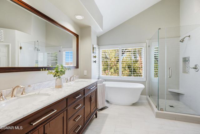 32711 Pacifica Court, Westlake Village, CA 91361