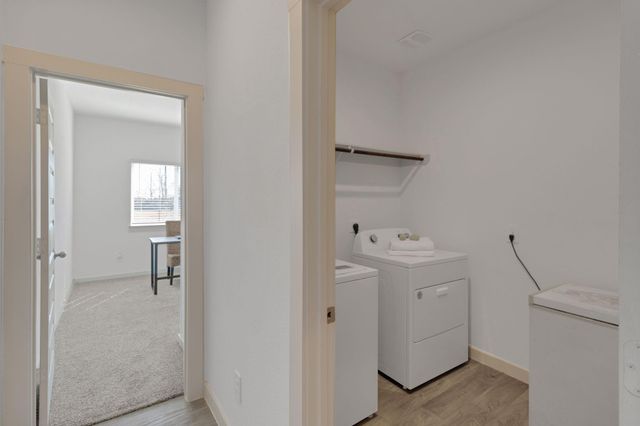 14407 Sweet Water Drive, Baytown, TX 77523