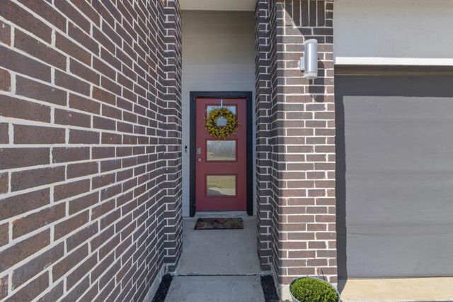 14407 Sweet Water Drive, Baytown, TX 77523