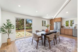 175 E Crescent Ave, Allendale Boro, NJ 07401