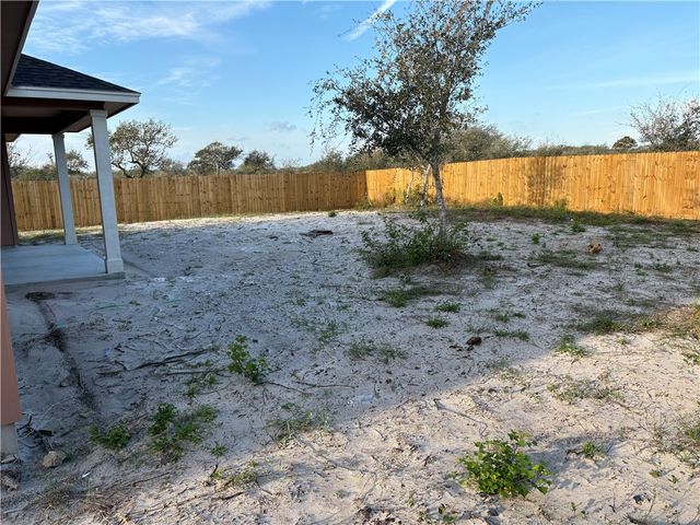 2533 Hewlett Dr, Ingleside, TX 78362