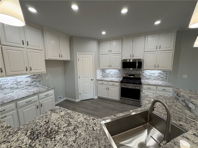 2533 Hewlett Dr, Ingleside, TX 78362