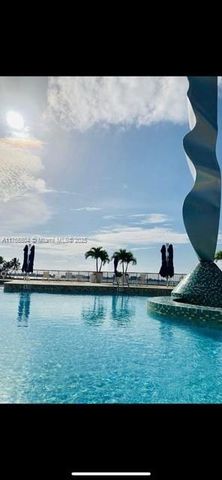 1800 NE 114th St 1108, Miami, FL 33181