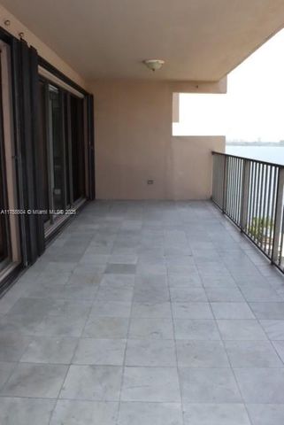 1800 NE 114th St 1108, Miami, FL 33181