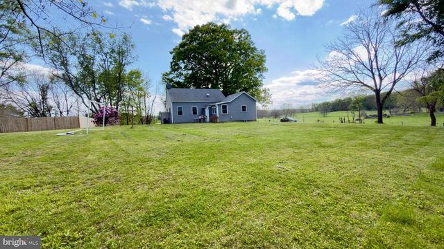 1752 SUMMIT POINT RD, Berryville, VA 22611