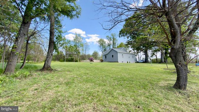 1752 SUMMIT POINT RD, Berryville, VA 22611