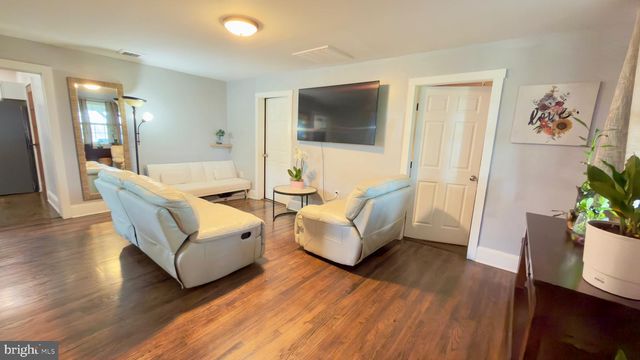 1752 SUMMIT POINT RD, Berryville, VA 22611