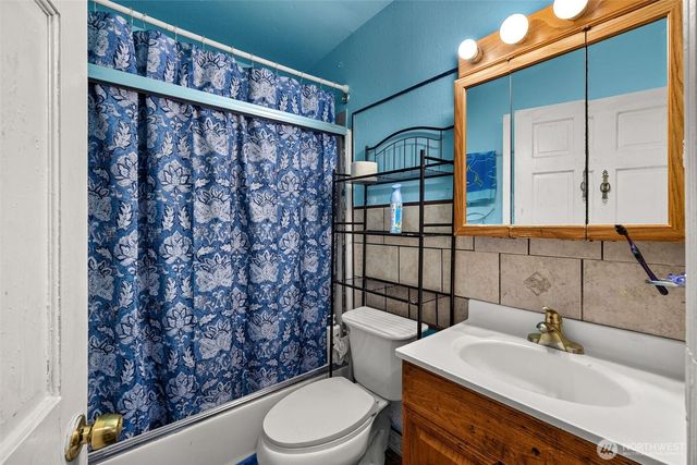 9344 52nd Avenue S, Seattle, WA 98118