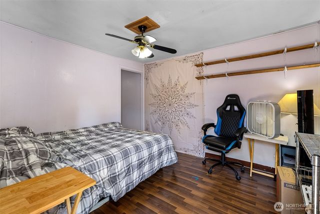 9344 52nd Avenue S, Seattle, WA 98118