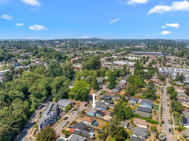 9344 52nd Avenue S, Seattle, WA 98118