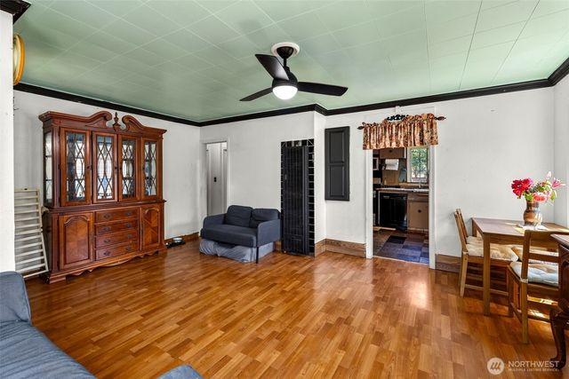 9344 52nd Avenue S, Seattle, WA 98118