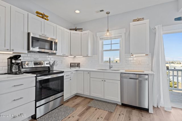 108 W Terminal Boulevard B, Atlantic Beach, NC 28512