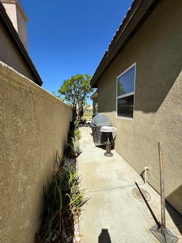 49673 Redford Way, Indio, CA 92201