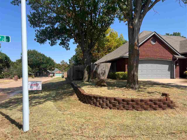 2317 NE 36th, Lawton, OK 73501