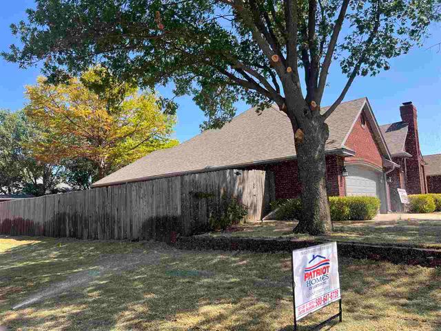 2317 NE 36th, Lawton, OK 73501