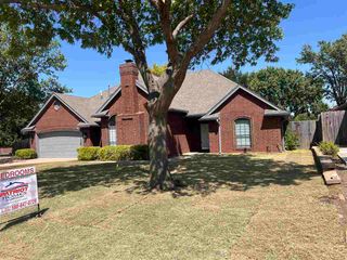 2317 NE 36th, Lawton, OK 73501