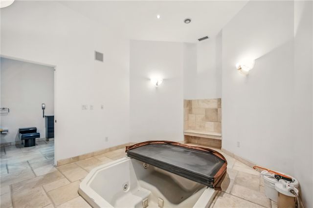 1700 Forker Blvd, Hermitage, PA 16148