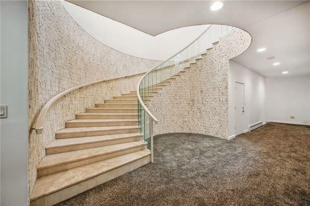 1700 Forker Blvd, Hermitage, PA 16148