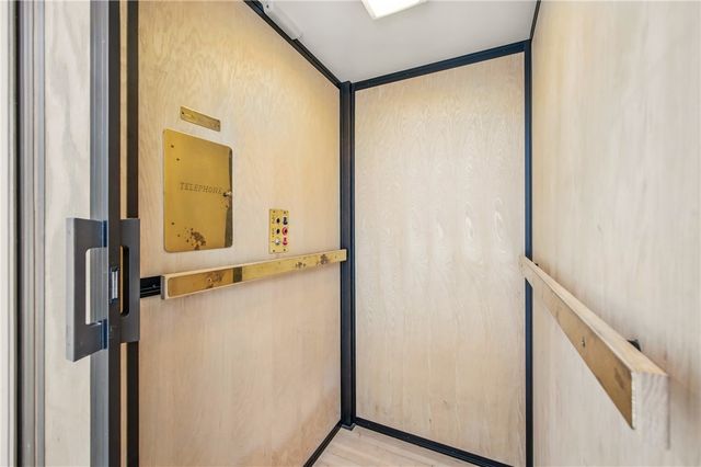 1700 Forker Blvd, Hermitage, PA 16148