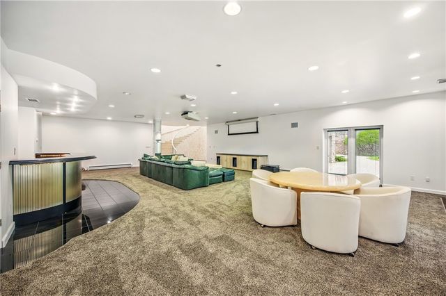 1700 Forker Blvd, Hermitage, PA 16148