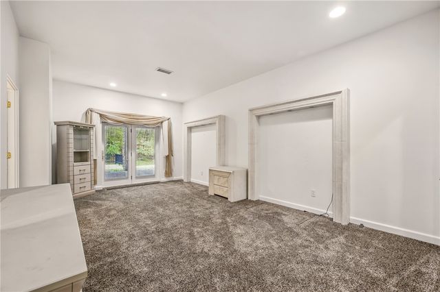 1700 Forker Blvd, Hermitage, PA 16148