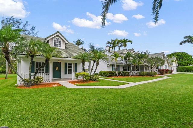 5637 Lago Del Sol Drive, Lake Worth, FL 33449