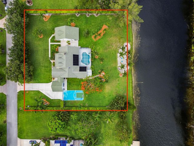 5637 Lago Del Sol Drive, Lake Worth, FL 33449