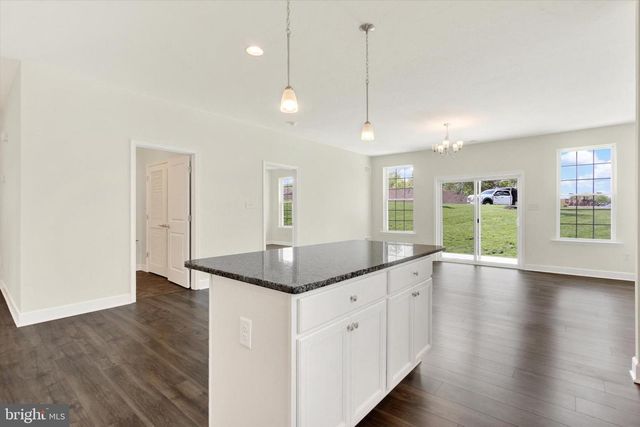 24 FLICKER CT, Gettysburg, PA 17325