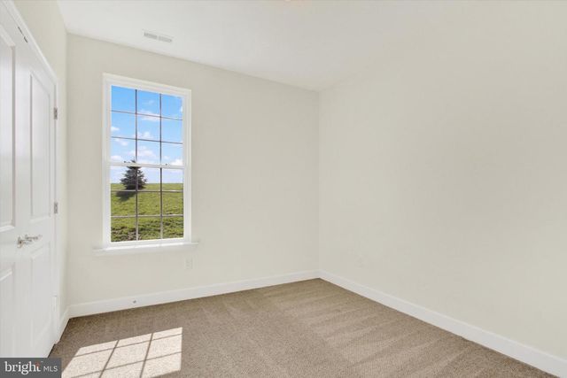 24 FLICKER CT, Gettysburg, PA 17325