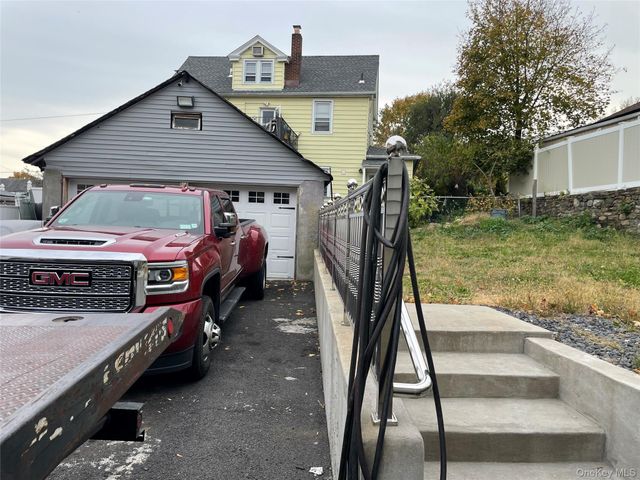 953 Mile Square Road, Yonkers, NY 10704