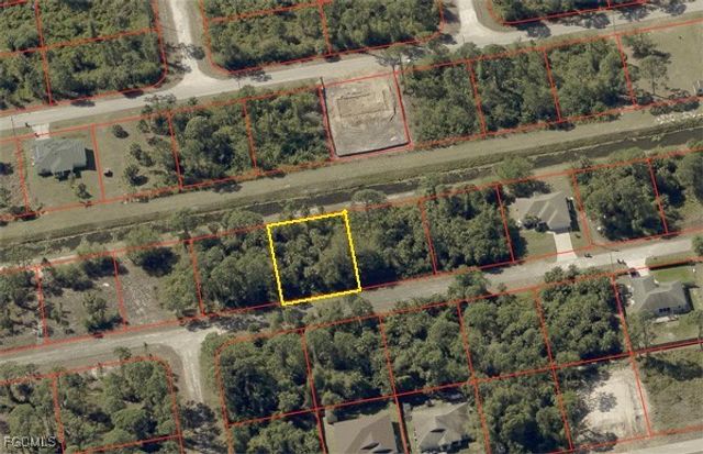 1228 Howell ST E, Lehigh Acres, FL 33974