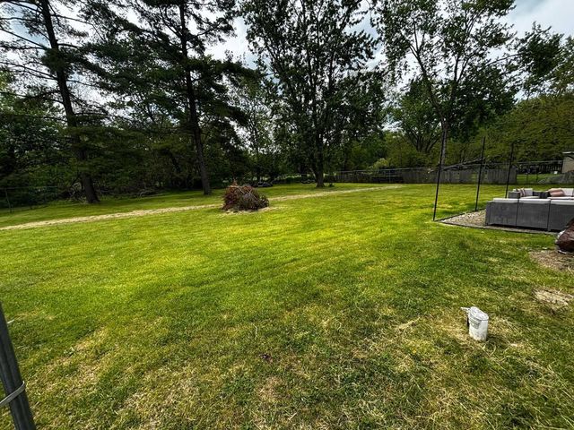 24 Mccurahan Street, Valparaiso, IN 46385