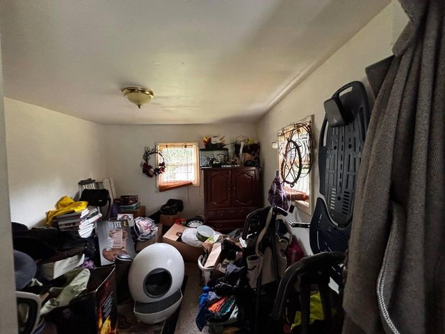 24 Mccurahan Street, Valparaiso, IN 46385