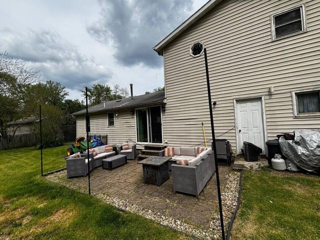 24 Mccurahan Street, Valparaiso, IN 46385