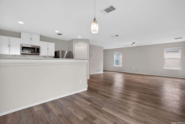 4327 IVAN DR, San Antonio, TX 78244