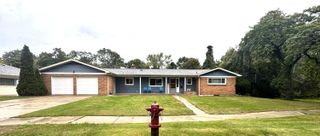 531 Lyon Street, South Haven, MI 49090