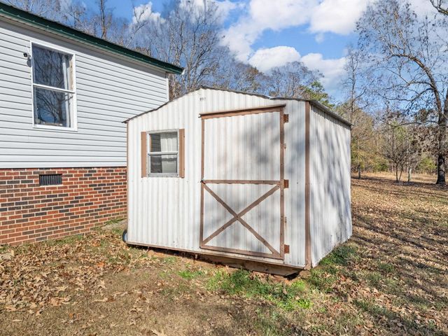 195 Hames Road, Gaffney, SC 29340