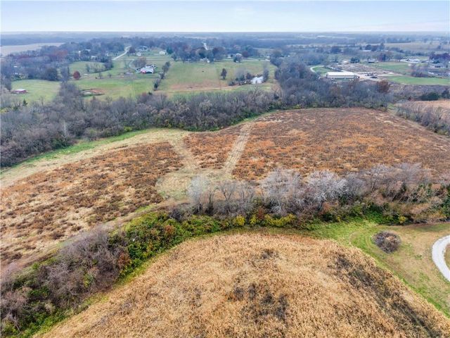 Gibbons Road, Pleasant Hill, MO 64080