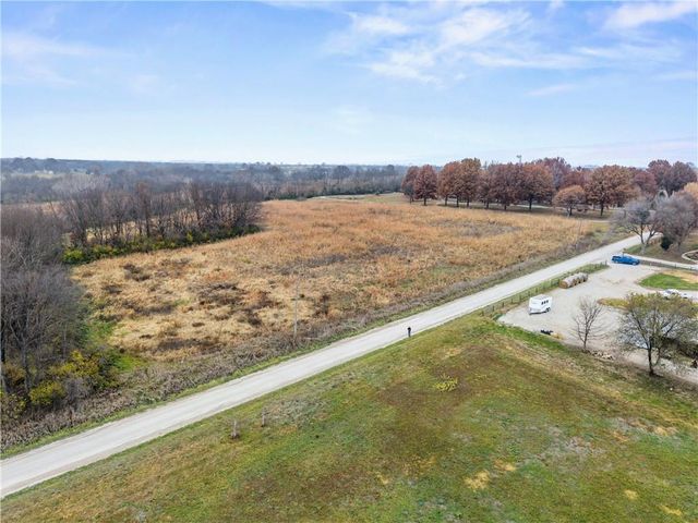 Gibbons Road, Pleasant Hill, MO 64080