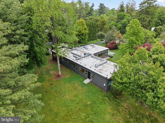 418 RANDALL RD, Wyncote, PA 19095