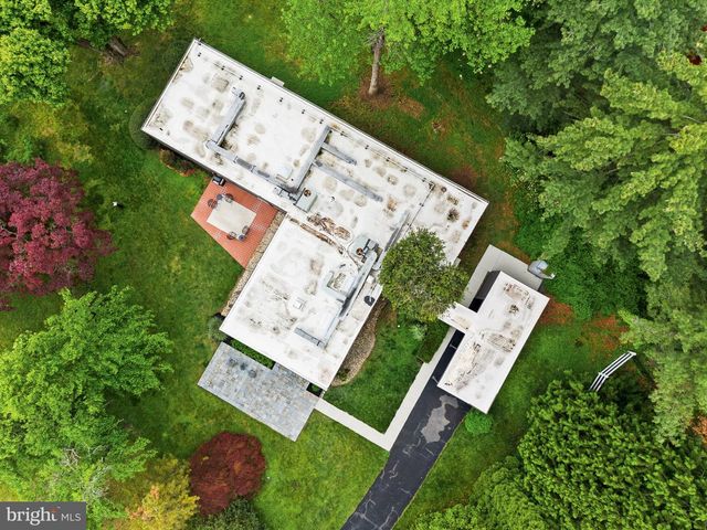 418 RANDALL RD, Wyncote, PA 19095