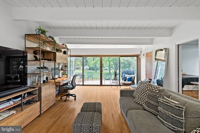 418 RANDALL RD, Wyncote, PA 19095