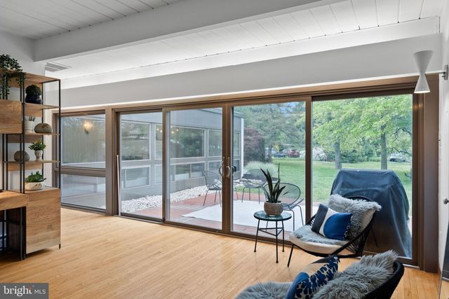 418 RANDALL RD, Wyncote, PA 19095