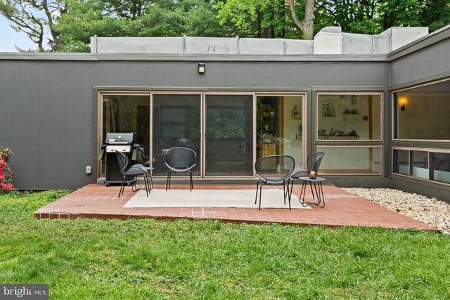 418 RANDALL RD, Wyncote, PA 19095