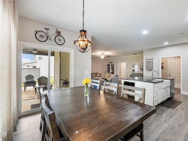 6357 Woodland Station Drive, Lula, GA 30554