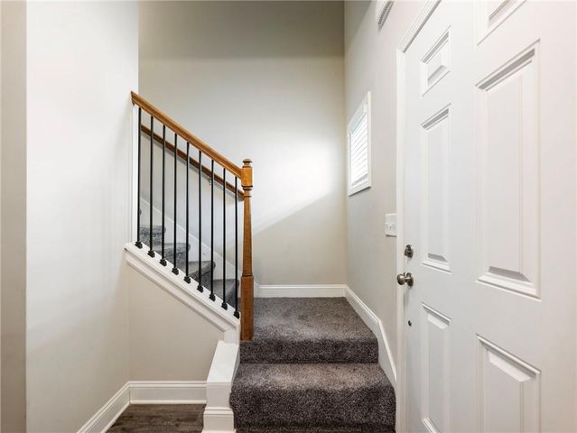 6357 Woodland Station Drive, Lula, GA 30554